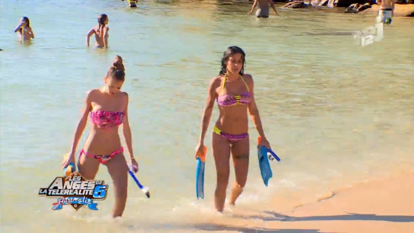 Vanessa Lawrens naked breasts