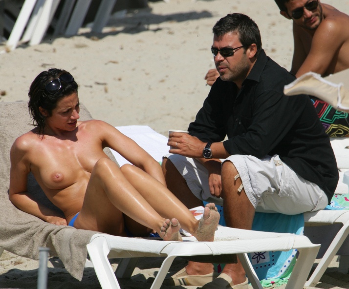 Virginie Guilhaume breasts